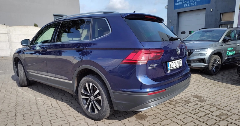 Volkswagen Tiguan cena 102900 przebieg: 175700, rok produkcji 2020 z Halinów małe 254